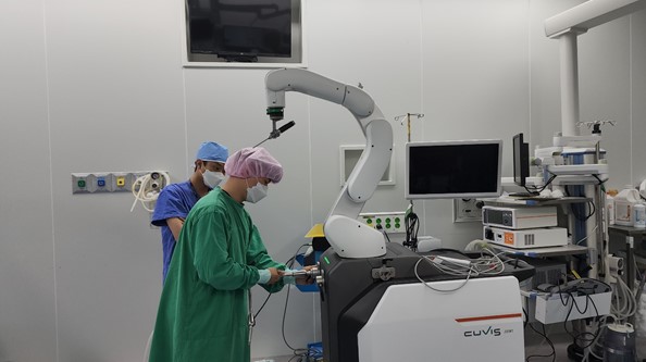 ▲명지병원에 공급 된 인공관절 수술로봇 ‘큐비스-조인트’